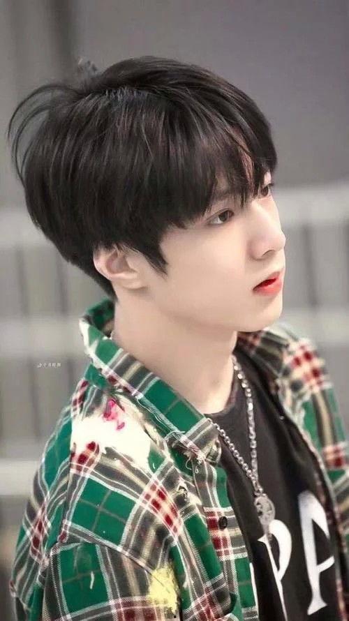 严浩翔吃瓜娱乐圈,娱乐圈背后的那些瓜